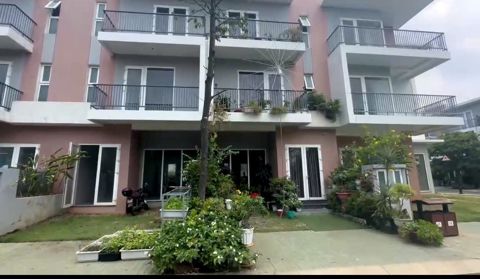 Bán biệt thự Phú Hữu đường B3, DT 90m2 6x15m, 3 tầng, khu đồng bộ, bàn cờ